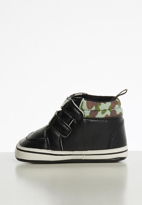 Pop Candy - Strap on camo booties - black