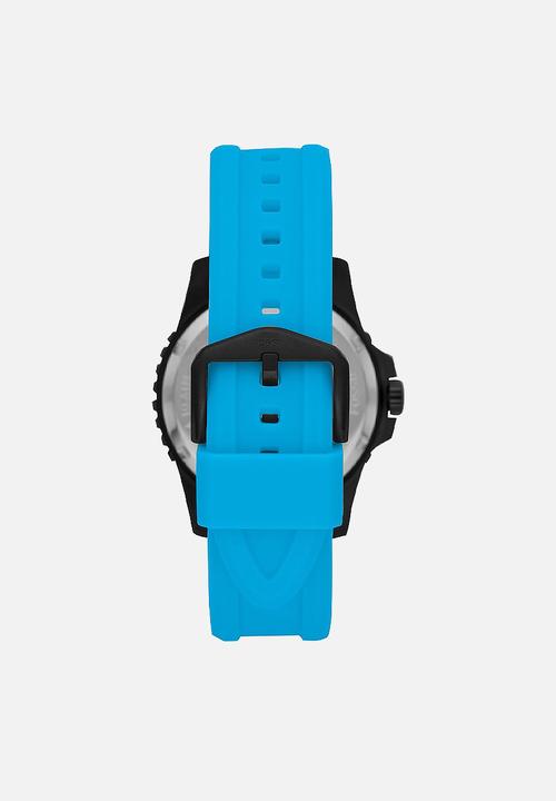 Fossil - Fb - 01 - blue