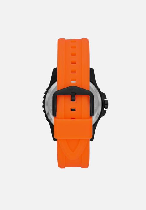 Fossil - Fb - 01 - orange