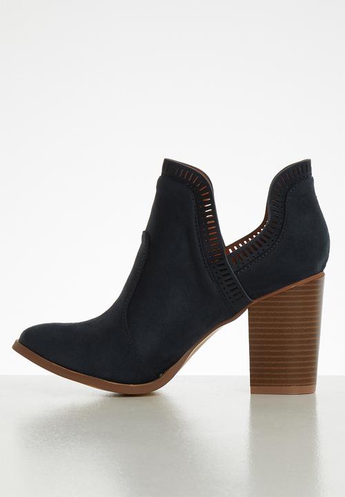 Dolce Vita - Rodeo ankle boot - navy
