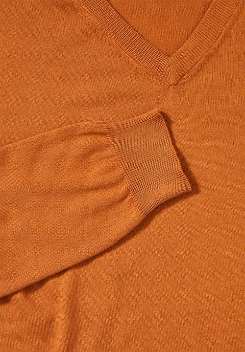 Superbalist - Basic slim fit V-neck knit - burnt orange