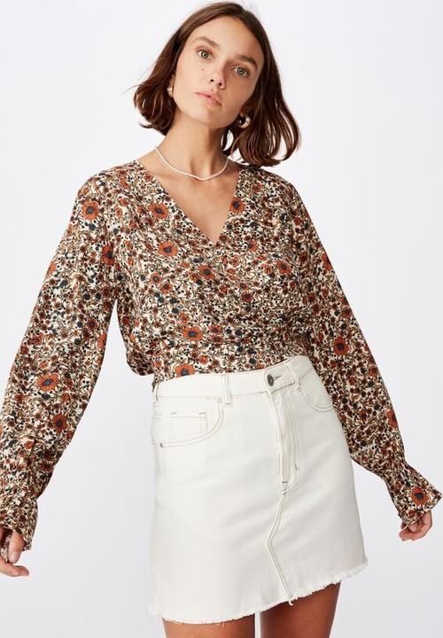 Cotton On - Hailey long sleeve wrap blouse jordyn floral - mid brown