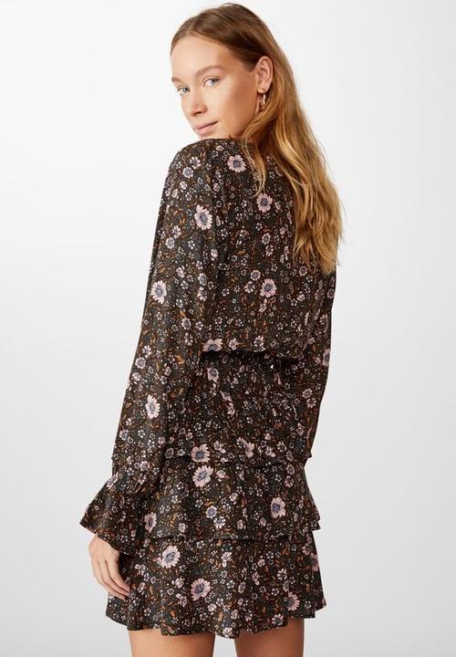 Cotton On - Hailey long sleeve wrap blouse Jordyn floral - raven