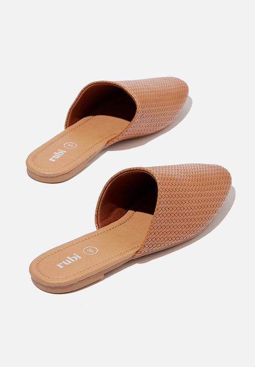 Cotton On - Essential avery almond toe mule - brown