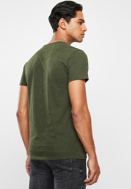 S.P.C.C - Bridge straight hem logo tee - vetivier