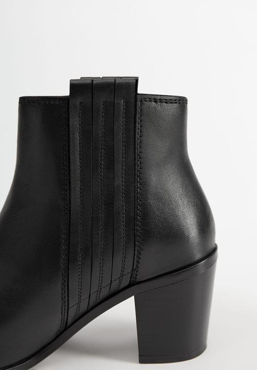 MANGO - Desert ankle boot - black