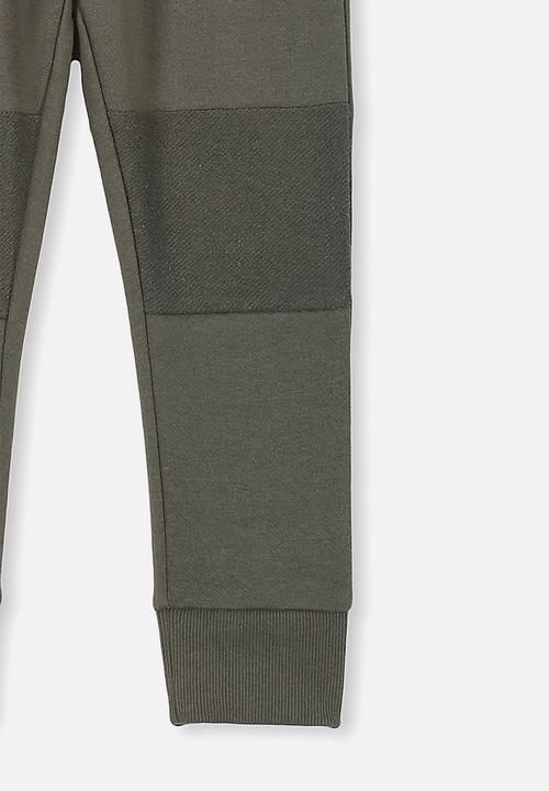 Cotton On - Heritage trackpant - green