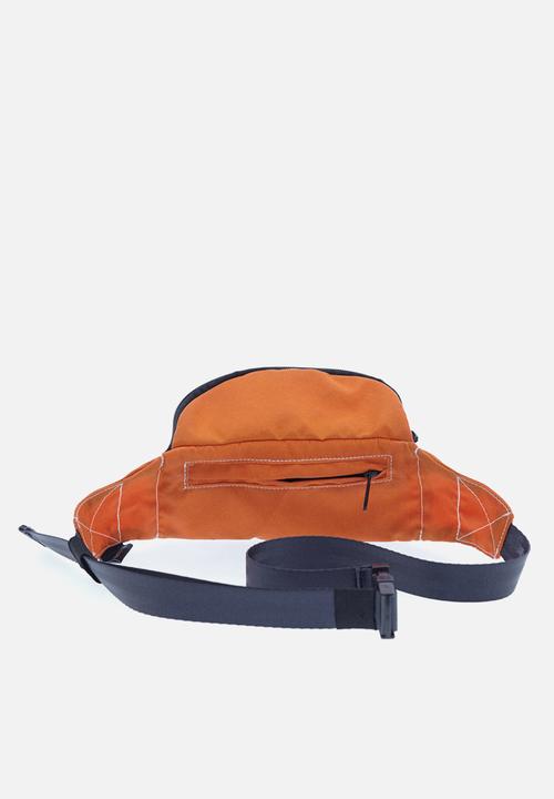 Sealand - Moon waistbag - flare - orange & beige 