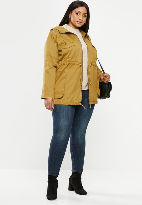 AMANDA LAIRD CHERRY - Semi lined utility patch pocket parka with hood - brown