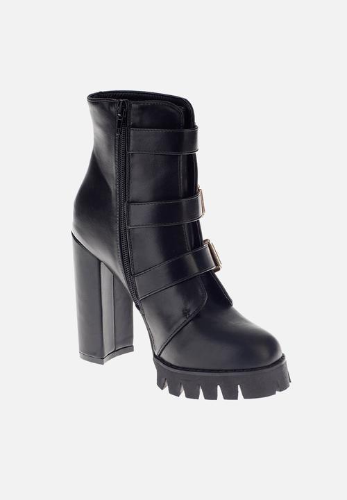 SISSY BOY - Just my buckle heel utility boot - black