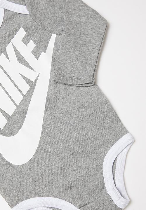 Nike - Futura 3 piece set - grey