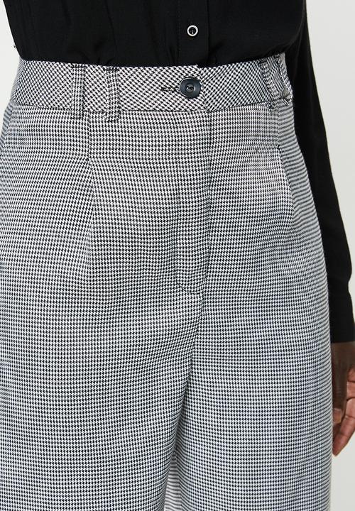 edit - Tailored wide leg pants - white & black