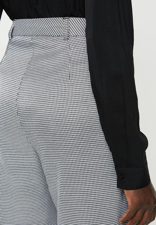edit - Tailored wide leg pants - white & black