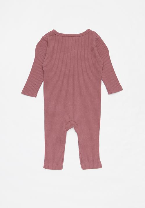 Cotton On - The rib snap romper - vintage berry