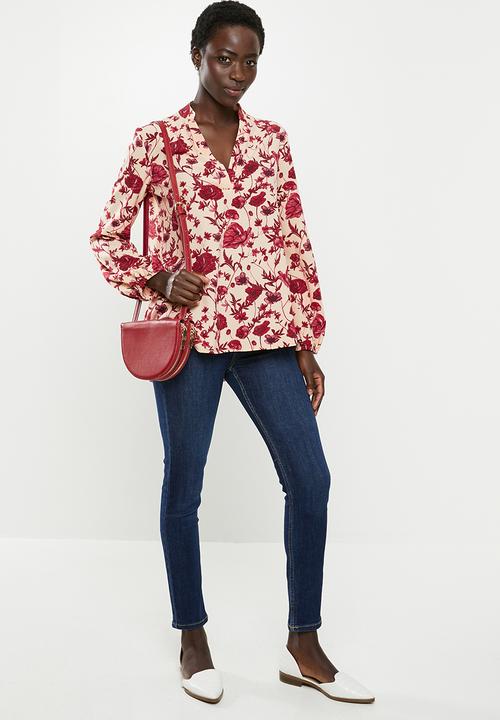 edit - Piecrust balloon sleeve blouse - pink & burgundy 