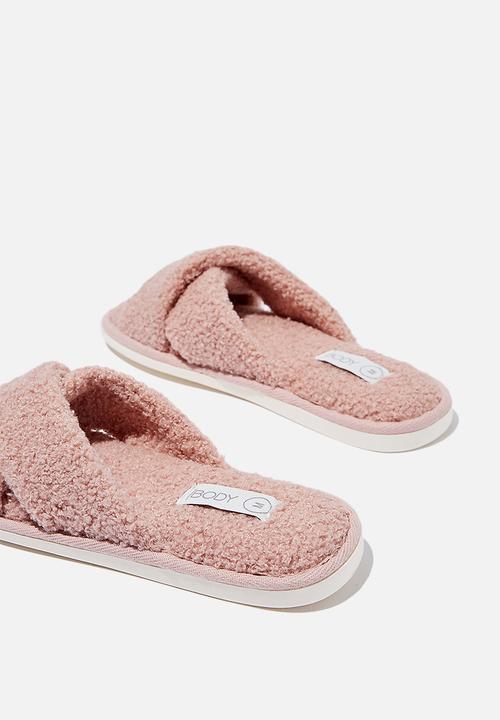 Cotton On - Arlie crossover slipper - blush teddy