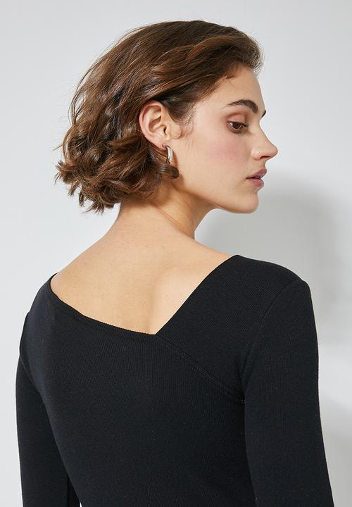 Superbalist - Asymmetric neckline rib top - black