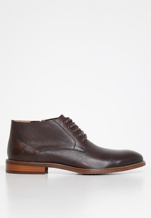 POLO - Collin leather distressed boot - dark brown
