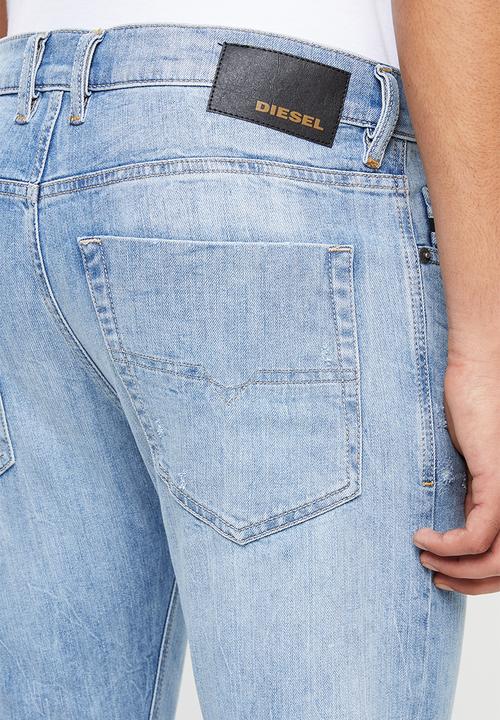 Diesel  - Tepphar slim fit carrot leg jeans - blue