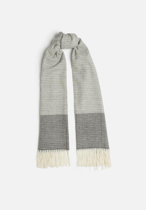 edit - Oversized fringed scarf - grey & cream