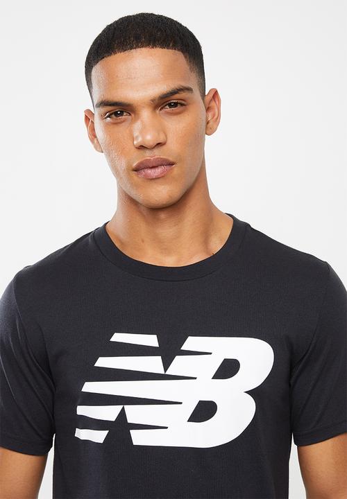 New Balance  - Classic New Balance short sleeve tee - black