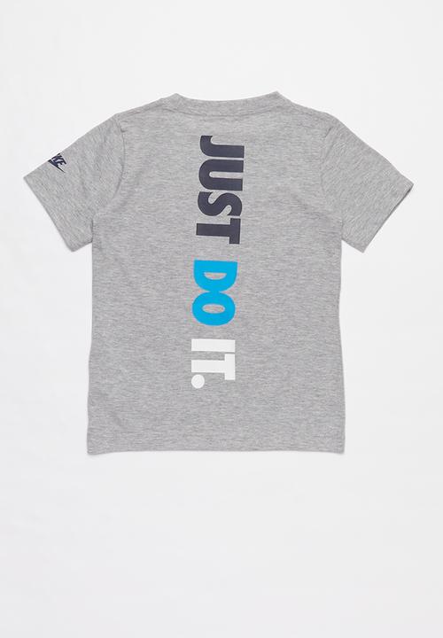 Nike - Nike multi branded short sleeve tee - grey