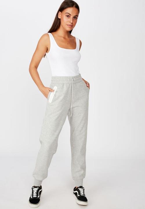 Cotton On - Tech zip trackpant - grey