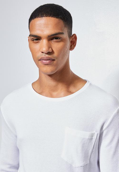 Superbalist - Textured pocket tee - white