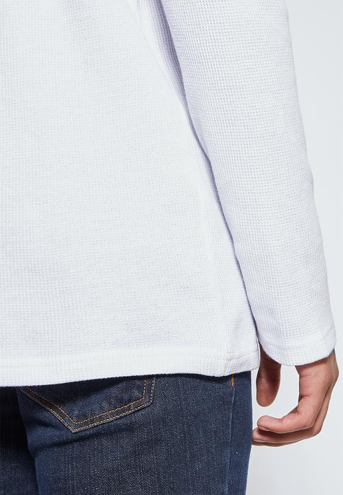 Superbalist - Textured pocket tee - white