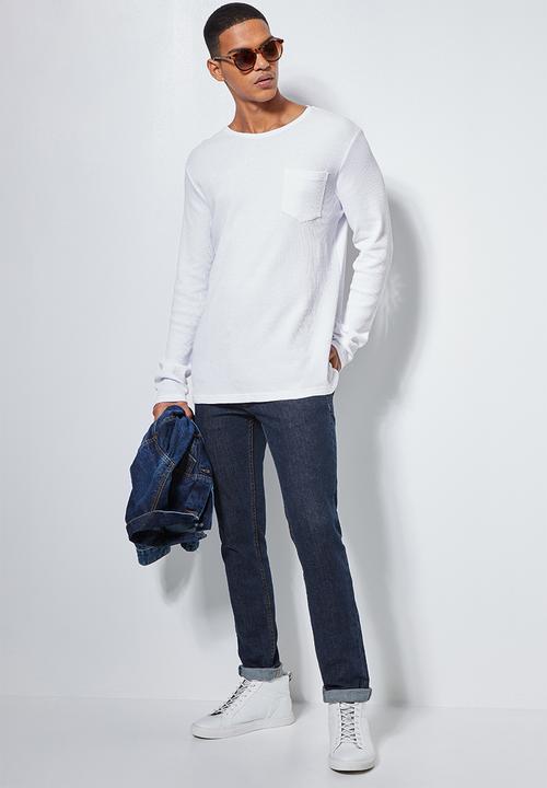 Superbalist - Textured pocket tee - white