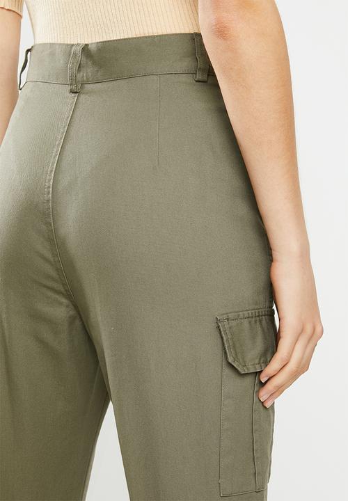 Superbalist - Straight leg cargo pants - green 