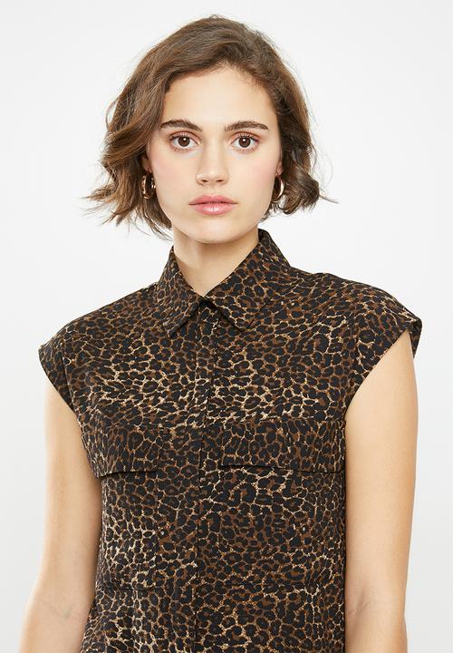 Superbalist - Short sleeve leopard print utility shirt - brown & black