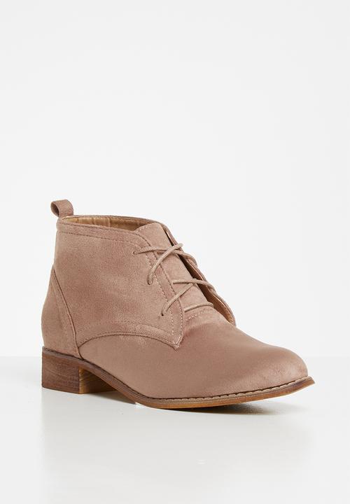 Superbalist - Lacey desert boot - blush