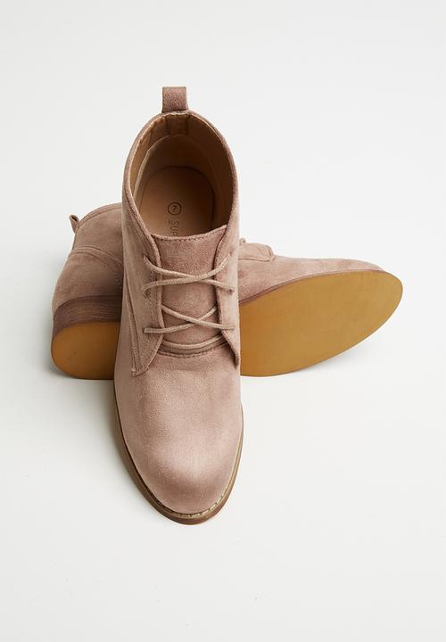 Superbalist - Lacey desert boot - blush