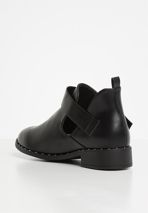 Madison® - Kendra buckle boot - black