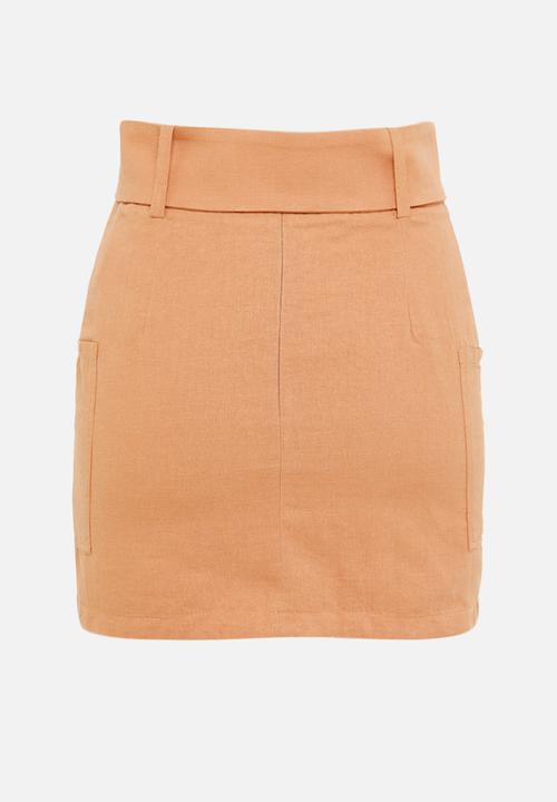 Glamorous - Petite apricot belted mini skirt - apricot
