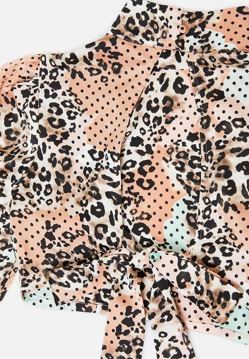 Glamorous - Petite high neck animal blouse - multi