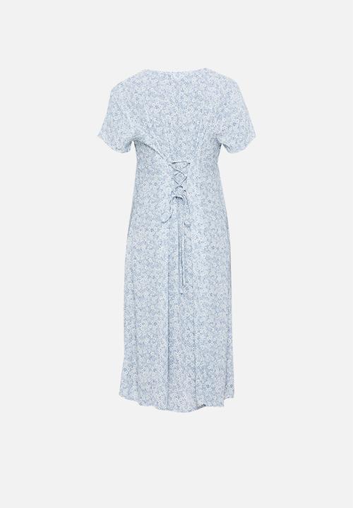 Cotton On - Maternity woven button front midi dress stephanie floral - blue