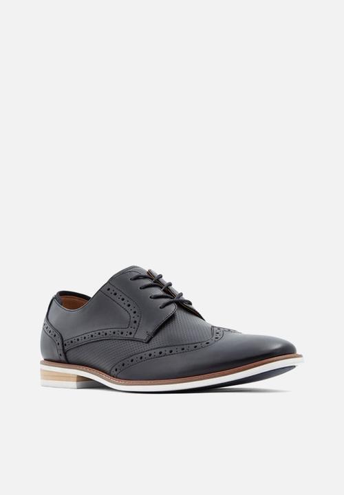Call It Spring - Carapecos - black