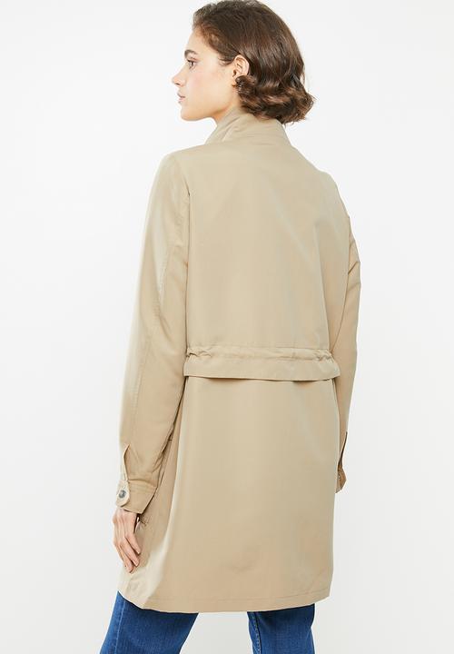 Vero Moda - Pernilleuni 3/4 jacket - beige