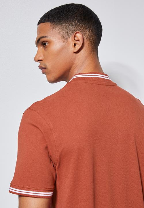 Superbalist - Siya tipped slim pique golfer - rust