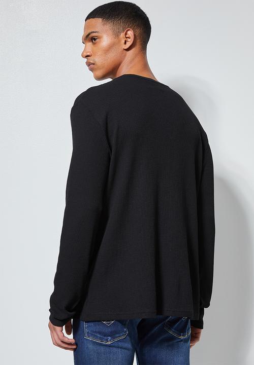 Superbalist - 2 Pack textured pocket tees - white & black 