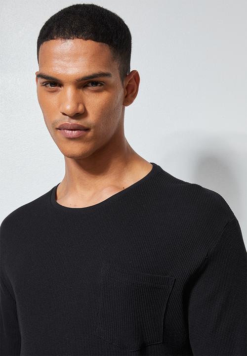 Superbalist - 2 Pack textured pocket tees - white & black 