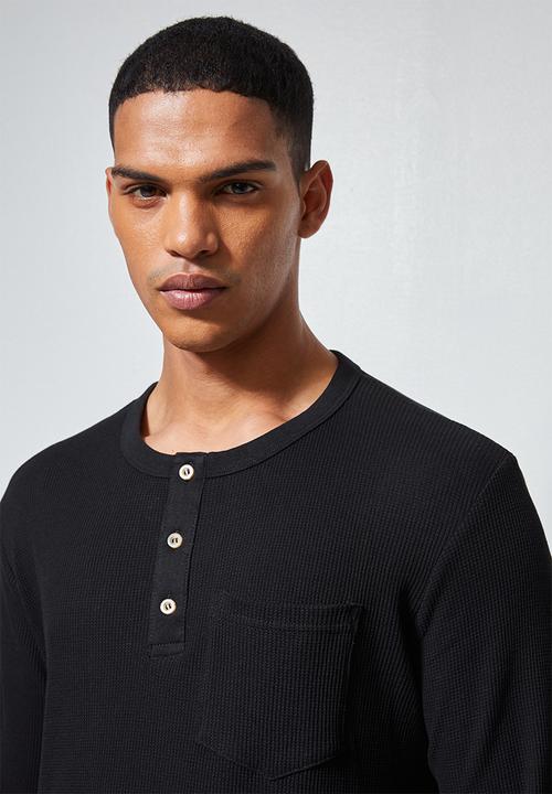 Superbalist - 2 pack henley textured pocket tee - black/white