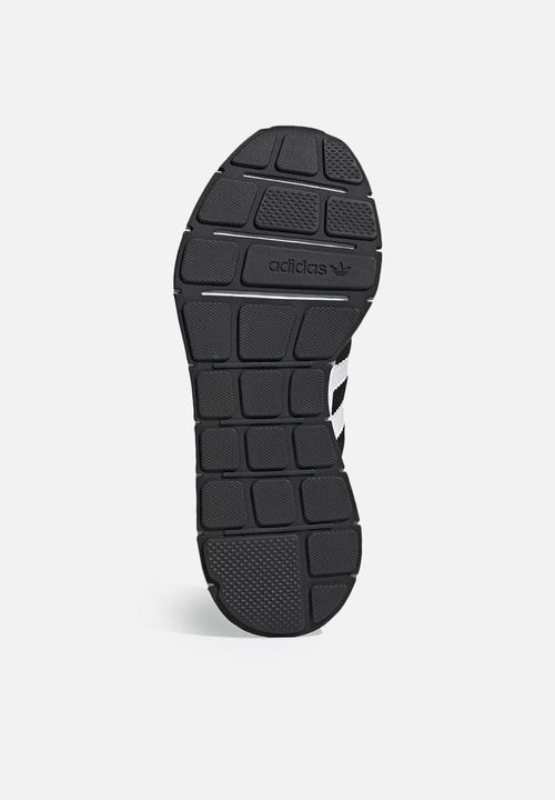adidas Originals - Swift Run RF - core black / ftwr white