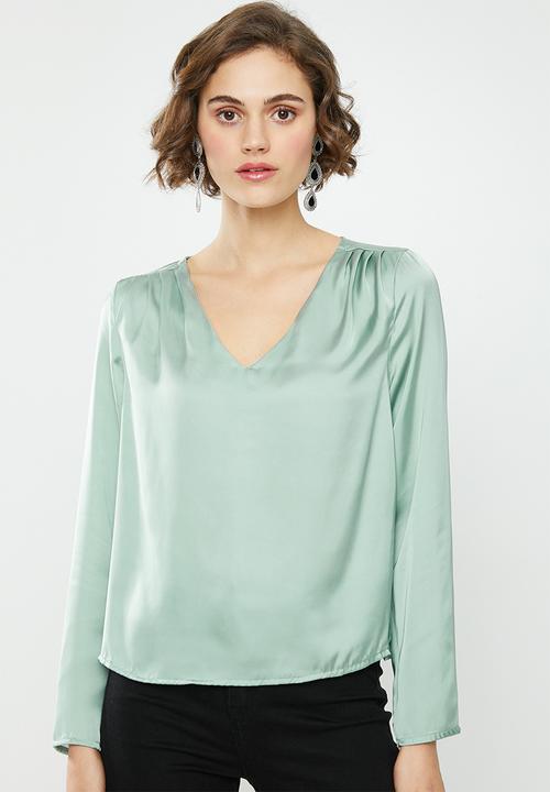 ONLY - Faby long sleeve V-neck top - soft mint  