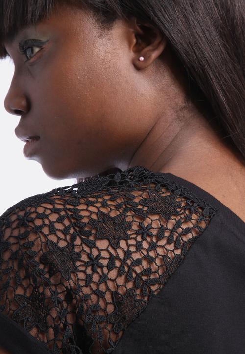 Vero Moda - Jane Lace Sleeve S/S Top