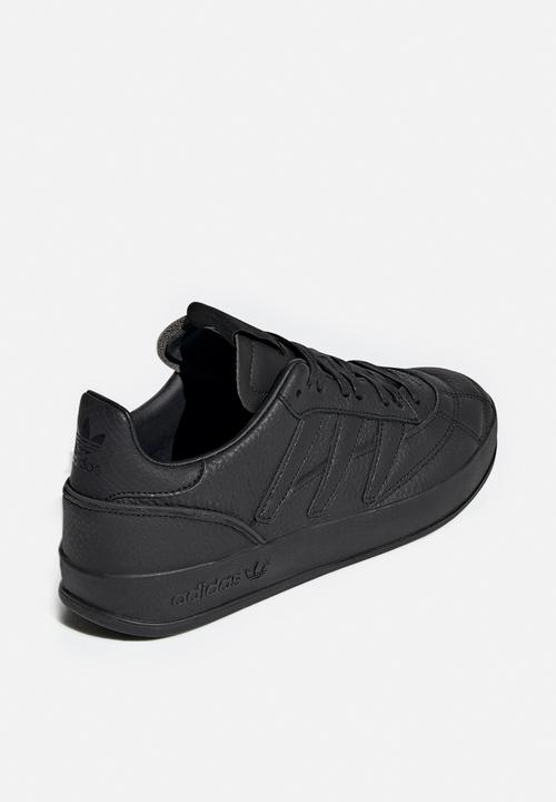 adidas Originals - Sobakov P94 - black