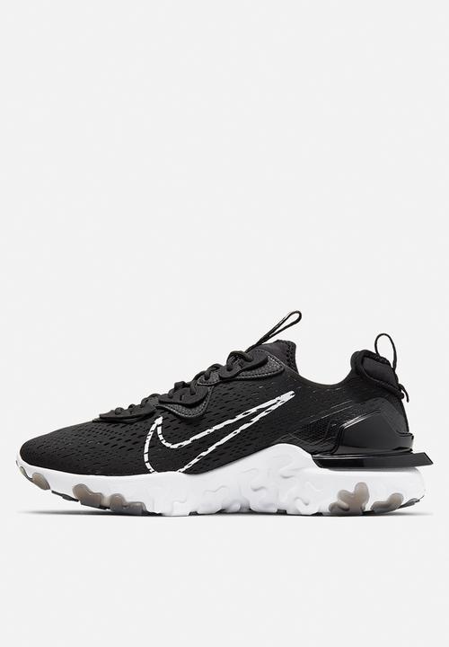 Nike - React Vision - black & white