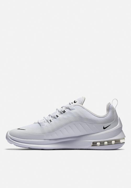 Nike - Air Max Axis - white / black